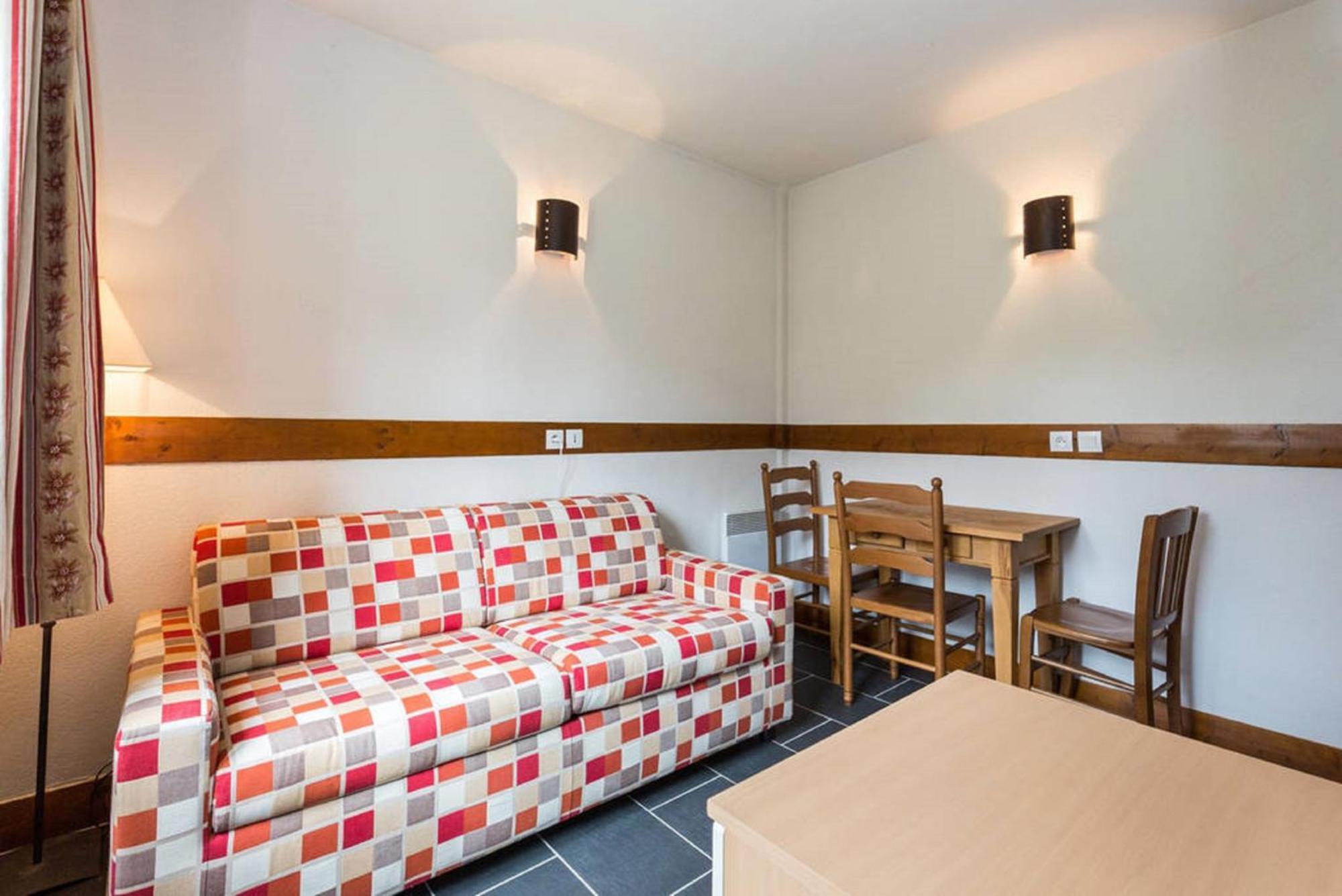 Aparthotel Les Aiguilles De Warens Combloux Exterior foto